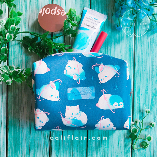 Icy Friends Pouch